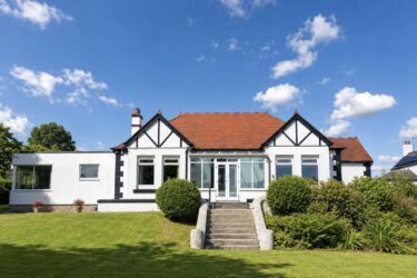 Glyndwr Road, Gwernymynydd, Mold