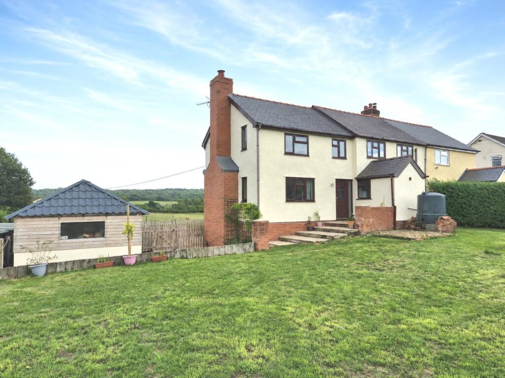 Property image — Maes Llan, Llanarmon-Yn-Ial, Mold